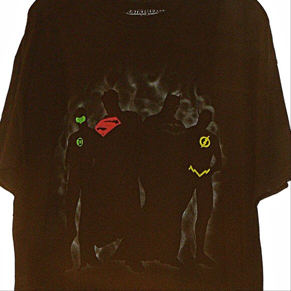 DC Comics Justice League Mens Size XL T-shirt - Picture 3 of 3